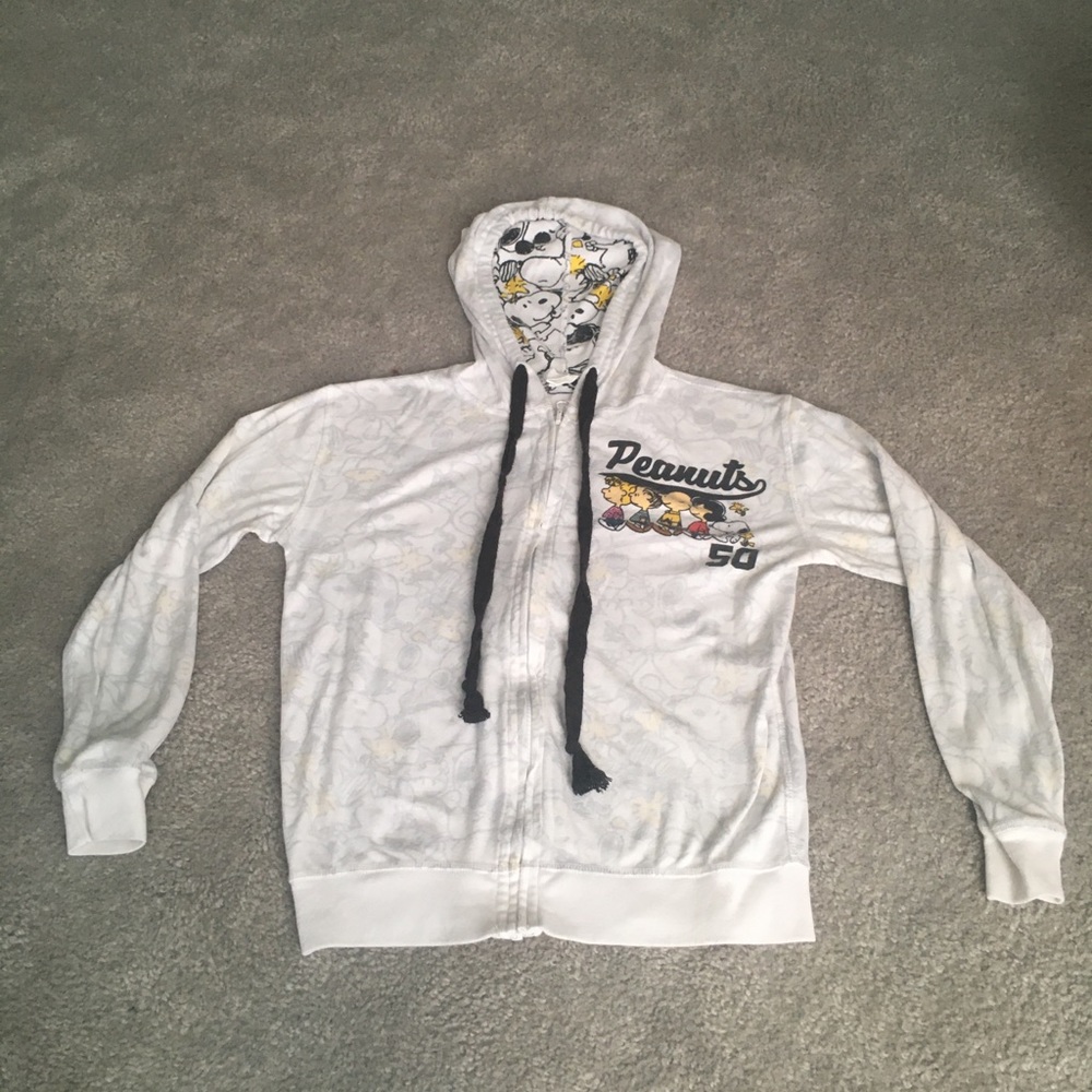 Reversible peanuts XS zip up jacket!